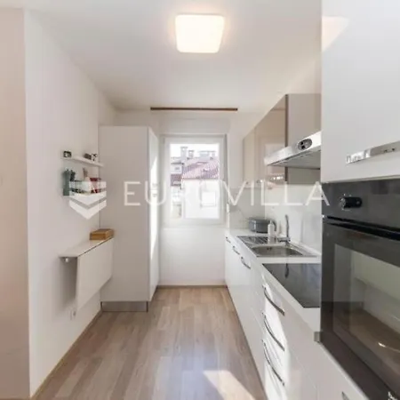 Apartment Nika Zadar